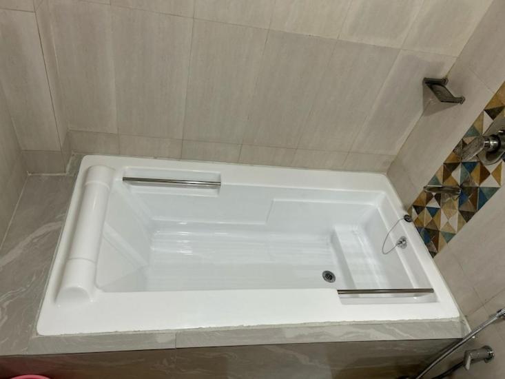 สตูดิโอ อพาร์ตเมนต์ 21 ห้องน้ำส่วนตัว ขนาด 25 ตร.ม. – แฮฟลอค ไอส์แลนด์ Hotel Govind Nagar ภายนอก รูปภาพ
